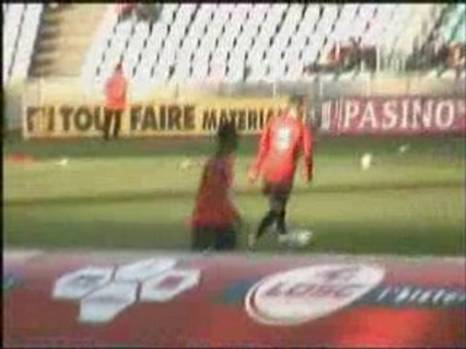 Lille-Nancy:Michel Bastos à l'échauffement