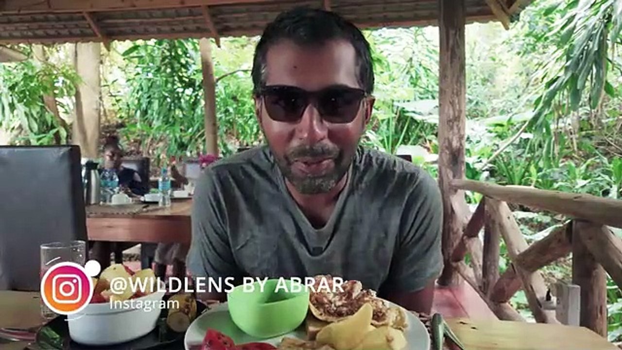 Didn’t Expect Crossing into Kenya  to be like this S7 EP.25 - Pakistan to South Africa- wildlens by abrar