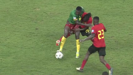 Le replay de Angola - Cameroun (MT2) - Football - Qualif. CM