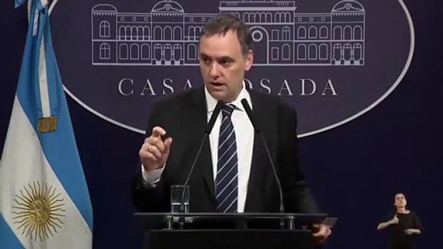 LA INSÓLITA EXPLICACIÓN DE ADORNI SOBRE LA AUSENCIA DE MONDINO EN EL G7