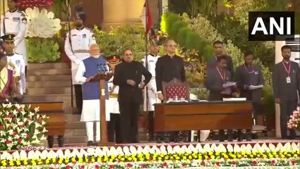 ফির এক বার মোদী সরকার! তৃতীয়বার প্রধানমন্ত্রী পদে শপথ Modi-র