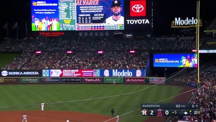 Yordan Álvarez conecta su jonrón 13 de la temporada para Astros de Houston