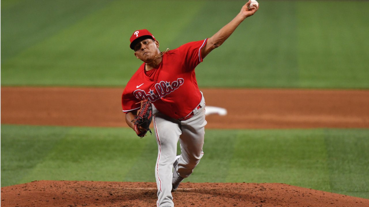 Outstanding MLB Pitchers in 2024: Suarez and Houck Shine