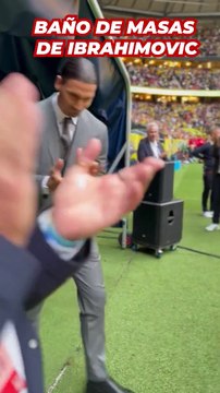 El último baño de masas de Ibrahimovic