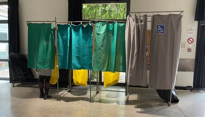 Elections européennes : immersion au bureau de vote 118 à Montpellier