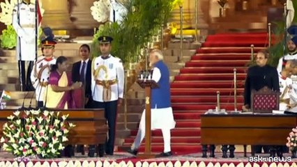 India, il premier Modi ha giurato per il terzo mandato a Nuova Delhi