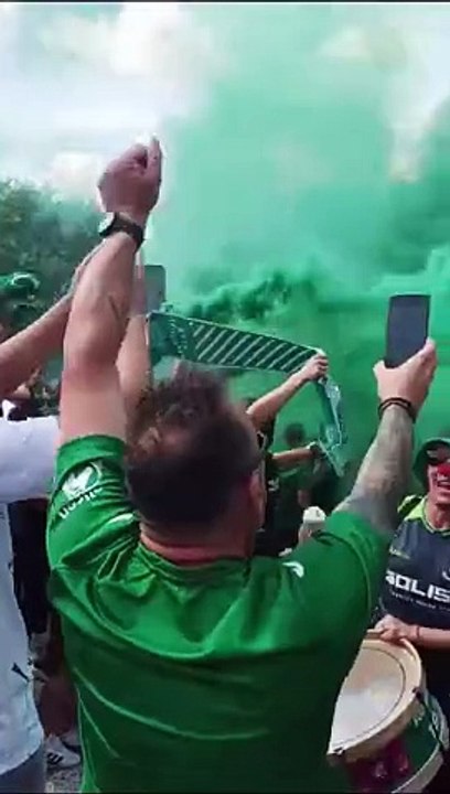 Masivo recibimiento a la plantilla del Toledo