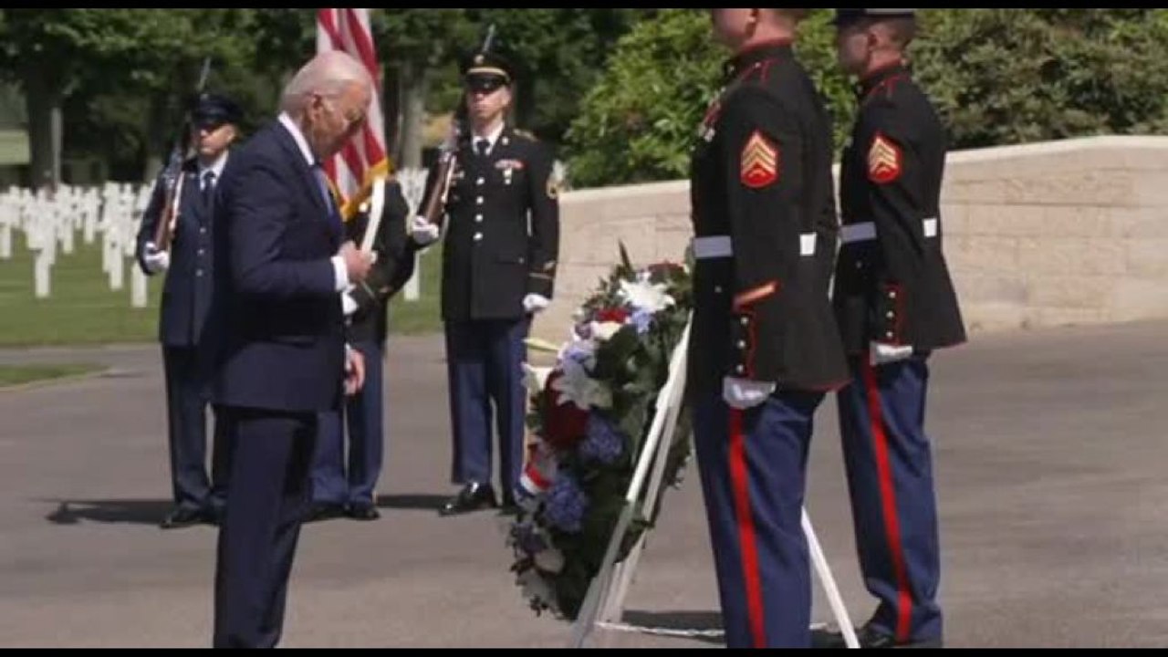 Francia: Biden rende omaggio ai soldati USA del...