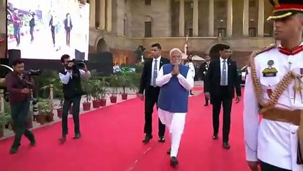 Modi jura para un tercer mandato como primer ministro de India