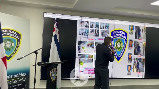 Cuatro armas, un vehículo y una motocicleta: pruebas del asalto al Banco Popular, según Policía