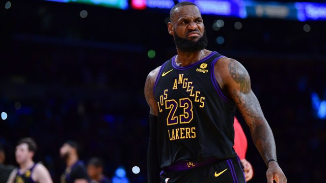 Nostalgic Journey Through Iconic NBA Games & Celebrity Culture