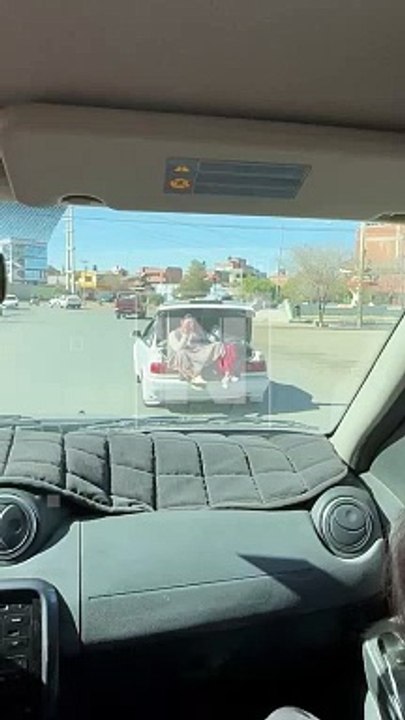 Personas en el maletero