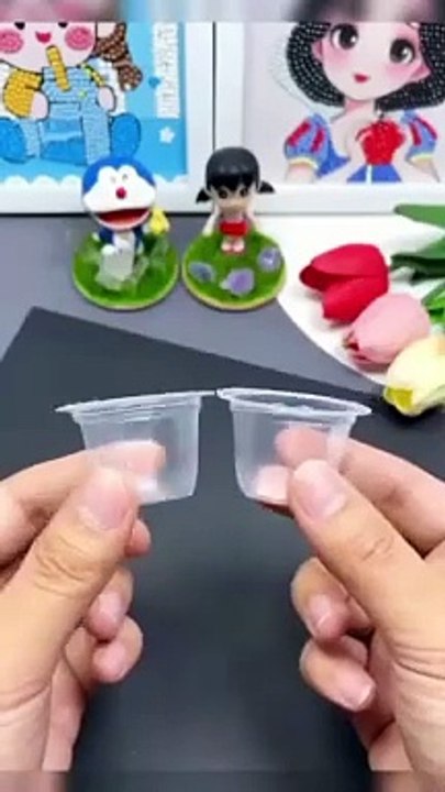 Amazing idea with plastic botel