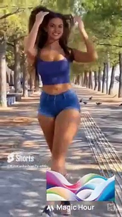 akele na bazar jaya karo#bollywood#fashion#viral#song AI generated video