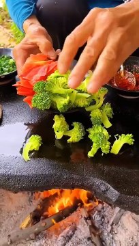 Chinese burger Sautéed Carrots with Broccoli
