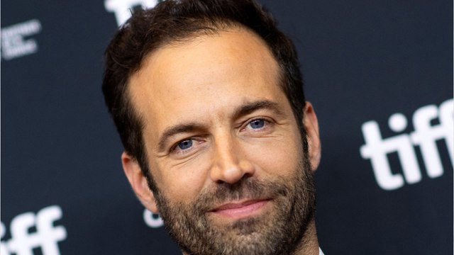 GALA VIDEO - Benjamin Millepied : l’ex de Natalie Portman surprend en plein Paris juste avant son anniversaire