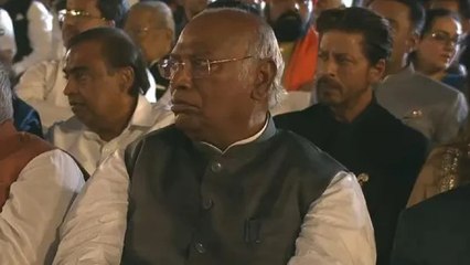 PM मोदी के शपथ ग्रहण में विपक्ष के नाम पर सिर्फ मल्लिकार्जुन खड़गे पहुंचे