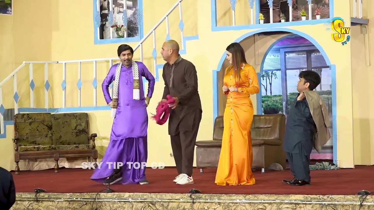 Vicky Kodu and Silk _ Sajan Abbas _ New Stage Drama _ Aik Makhan Te Doji Malai _comedy _comedyvideo(1080P_HD)