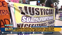 Comerciantes protestan tras ser desalojados de mercado municipal en SJL: “somos propietarios