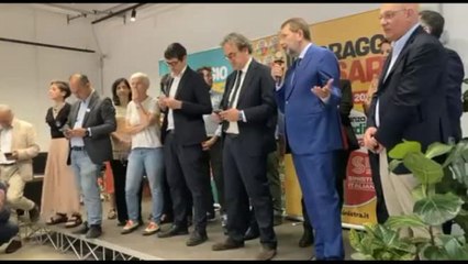 Marino: Renzi? Penso festeggi, può continuare a fare il conferenziere