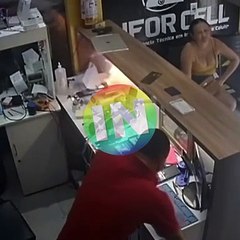 VÍDEO: Bateria de celular explode durante manutenção em assistência técnica no Ceará