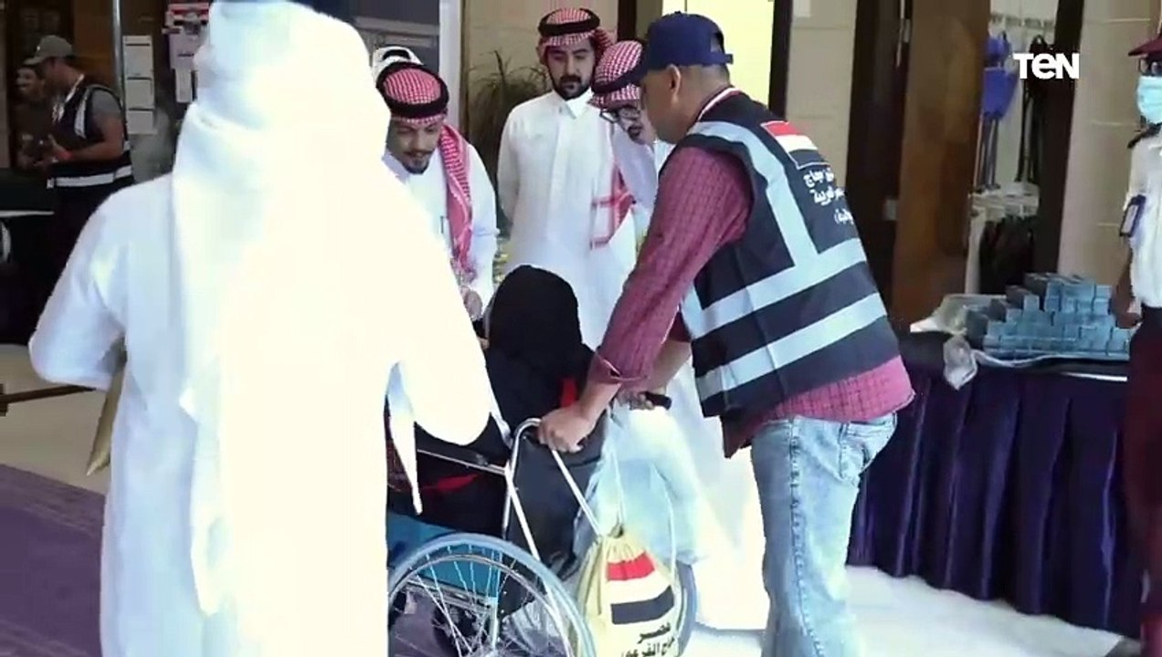 مواصلة تفويج الحجاج من المدينة المنورة الى مكة المكرمة وسط متابعة ميدانية من ضباط البعثة