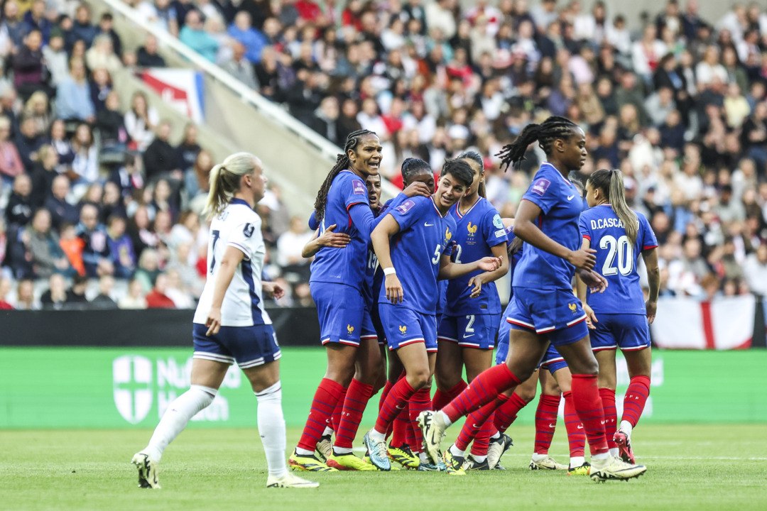 Les coulisses de la victoire en Angleterre