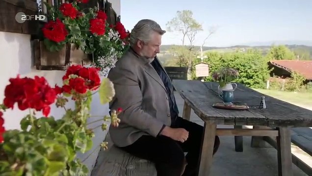 Die Rosenheim-Cops Staffel 19 Folge 14 (443) Ein Mord mit Vorermittlungen