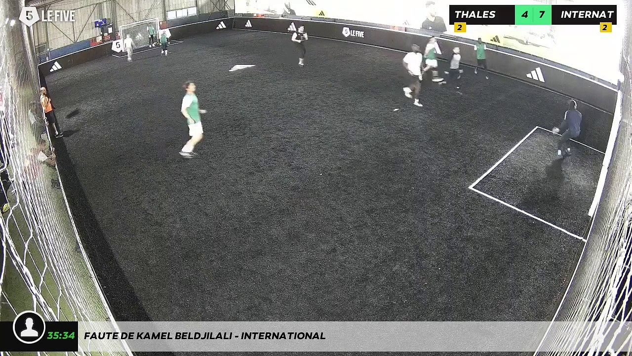 Faute de Kamel Beldjilali - INTERNATIONAL