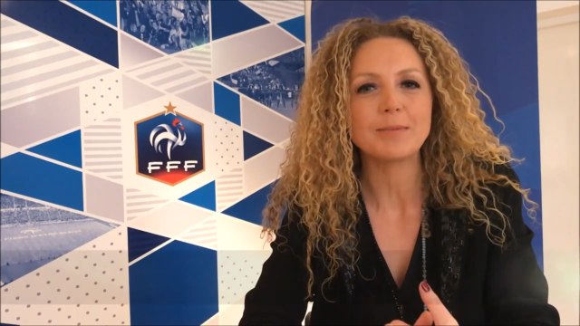 Dans les vestiaires de la Ligue du Football Amateur avec Hélène