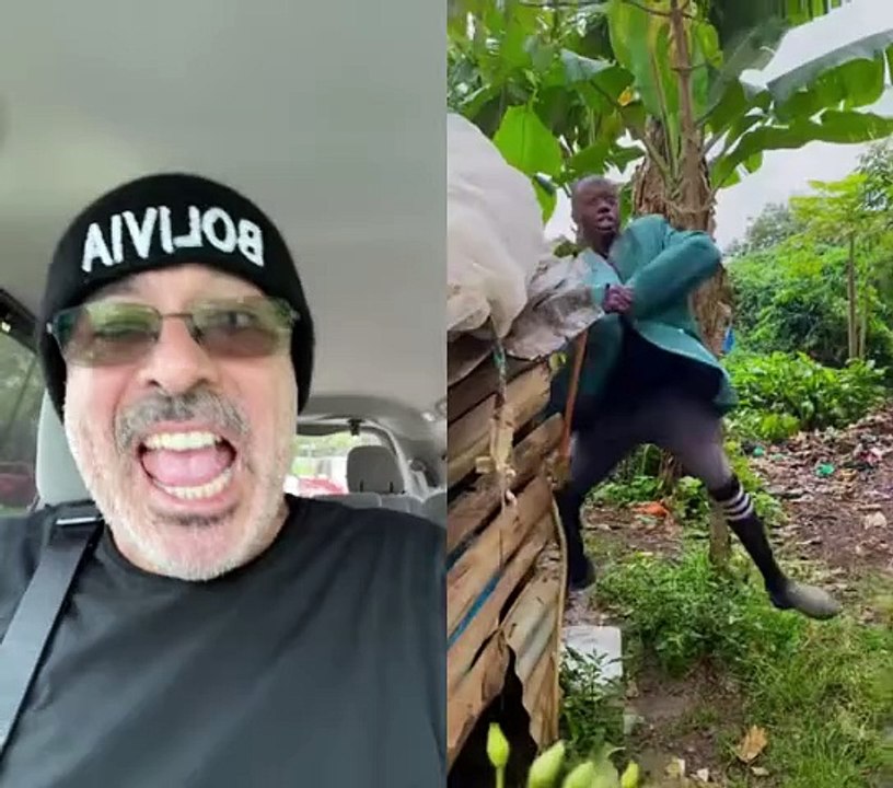 with  kids foundation  Gracias chicos de Nansana Kids Foundation  En 1998 escribí “La Bomba” 26 años despues, sigue dandole alegrias sl mundo. Fabio Zambrana Cantante de Azul Azul Compositor del Hit Mundial La Bomba