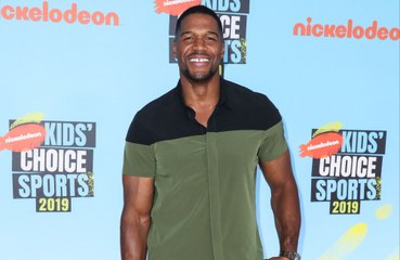 Michael Strahan’s daughter Isabella is celebrating finishing her final round of chemothera
