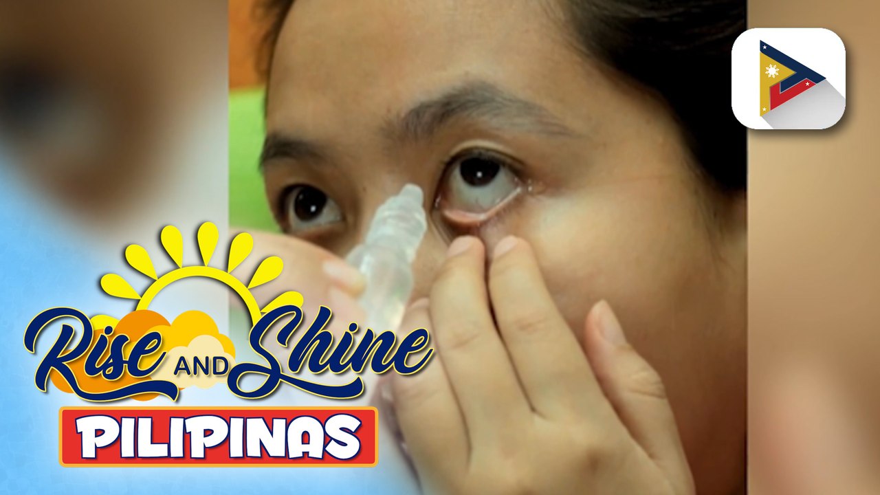 Eye-moisturizing product