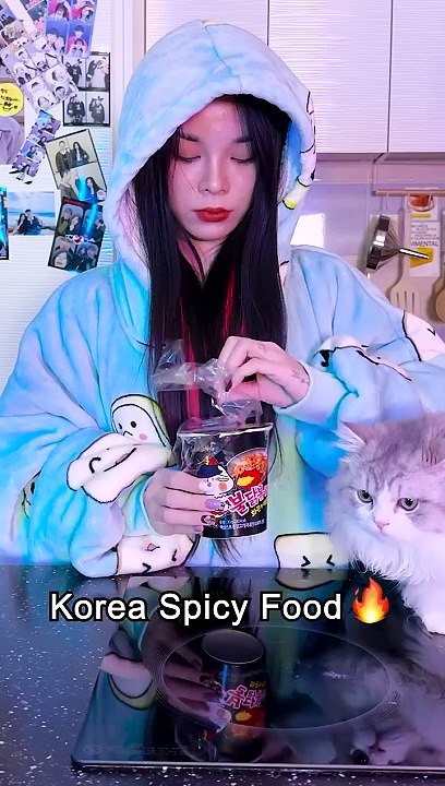 What happen when You first eat Buldak Korea