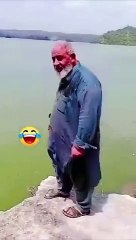 پانی کے قریب احتیاط کریں