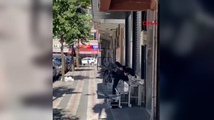 Sultangazi'de vatandaşların kargalarla imtihanı