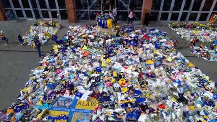 Drone footage of the tributes to Rob Burrow at Headingley Stadium