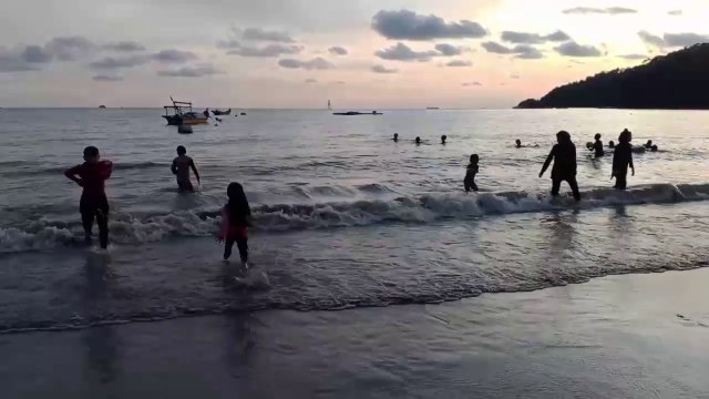 Visit to ocean |visit to beach #beavh vlogs|swimming in ocean|malysian beach