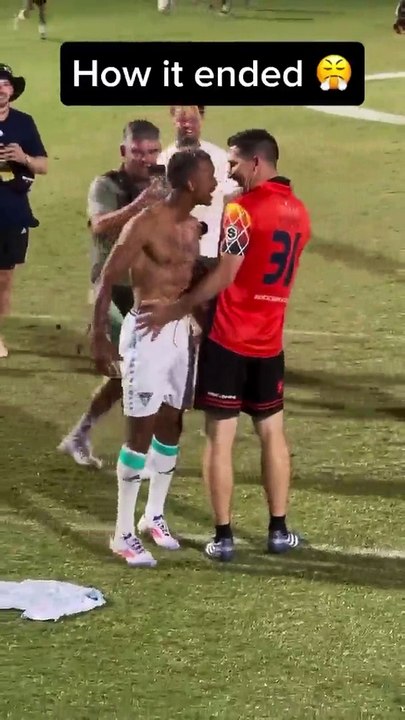 Nani é chamado de “chorão” em torneio nos EUA e após vencer o jogo vai para cima do adversário que o gozou