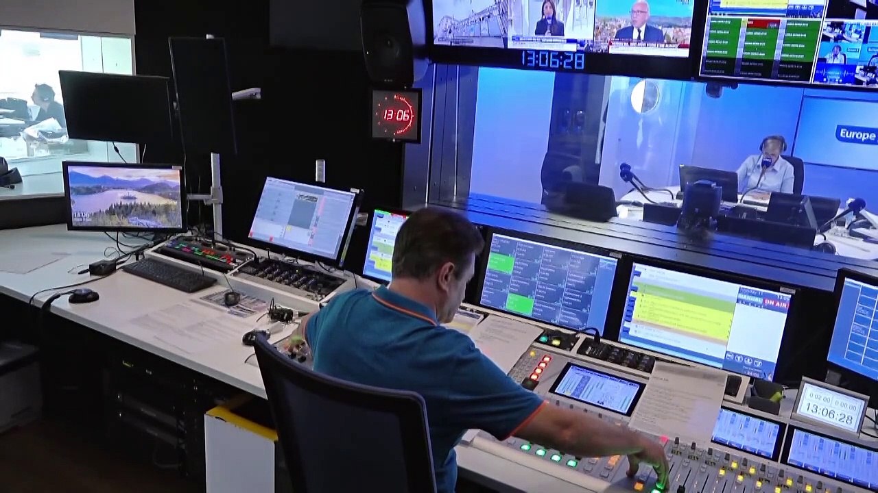 Législatives anticipées : comment les socialistes tentent d'isoler Jean-Luc Mélenchon