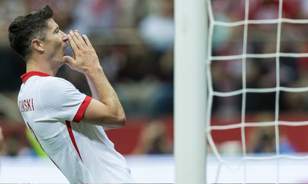 الإصابة تبعد ليفاندوفسكي عن المباراة الأولى ضد هولندا