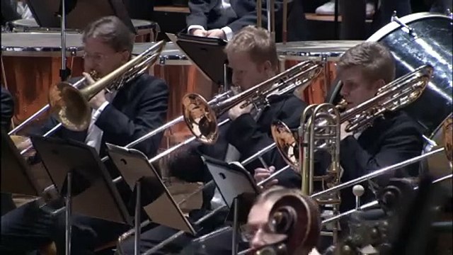 La filarmónica de Berlín interpreta Eine Alpensinfonie de Richard Straus dirigida por Semyon Bychkov (2008)