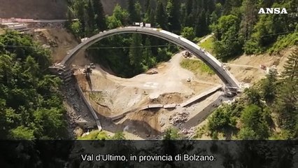 Val d'Ultimo, nuovo ponte costruito sopra al vecchio