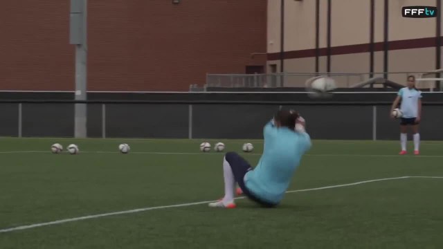 Frappes devant le but avant France-Colombie