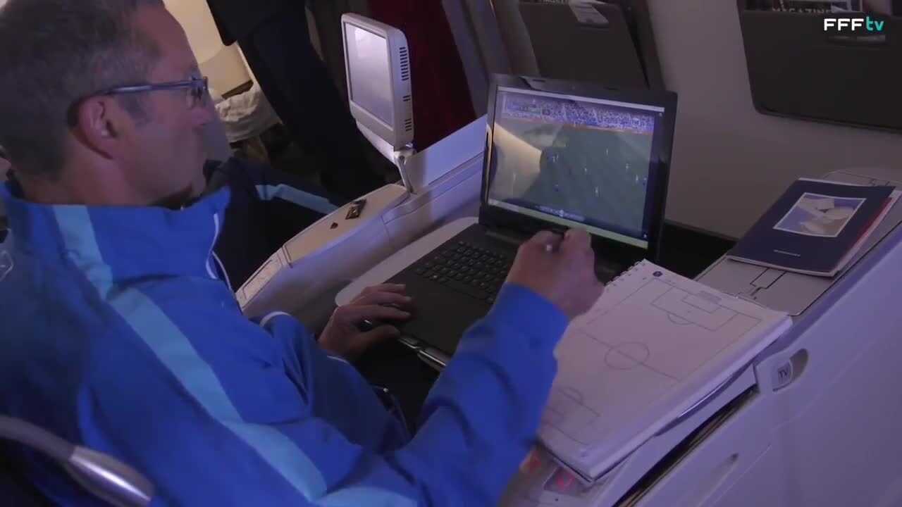 Coupe du Monde Départ et installation des Bleues au Canada !