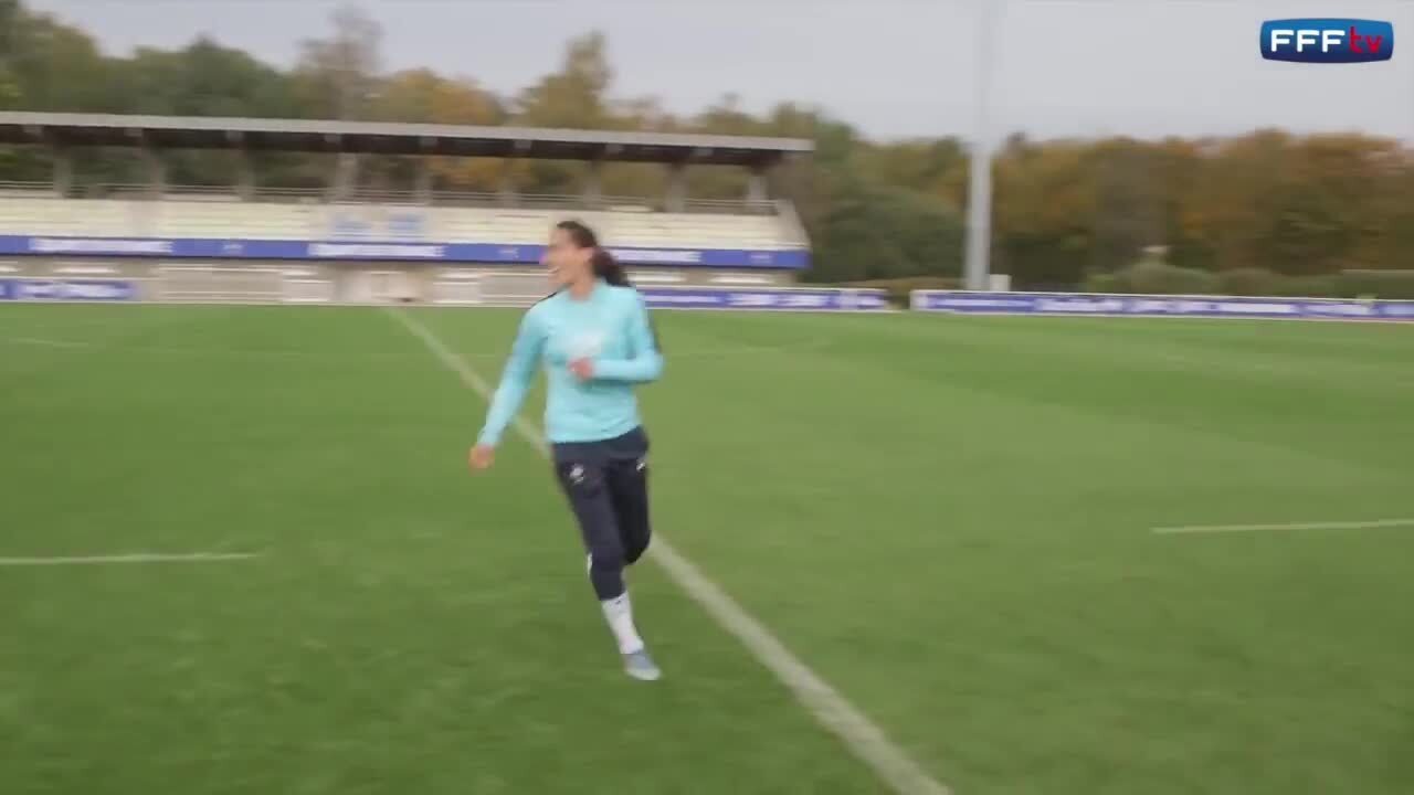 Geste technique Amel Majri comme Raphaël Varane !