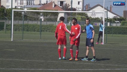 Euro 2016, derniers réglages pour l'équipe arbitrale de Clément Turpin !