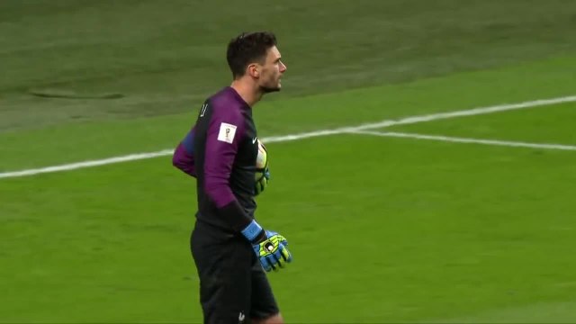 Lloris, Mandanda, Costil le Top arrêts 2016 des Bleus