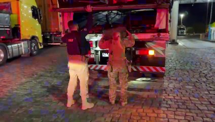 1,5 tonelada de maconha é apreendida após viatura da PRF ser “fechada” na BR-116