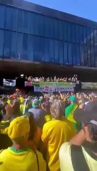 O povo de bem_ tomando as ruas novamente